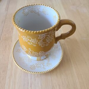 Temptations by Tara Floral Lace Coffee/Tea 16 Oz. Pedestal Mug  and Saucer Set